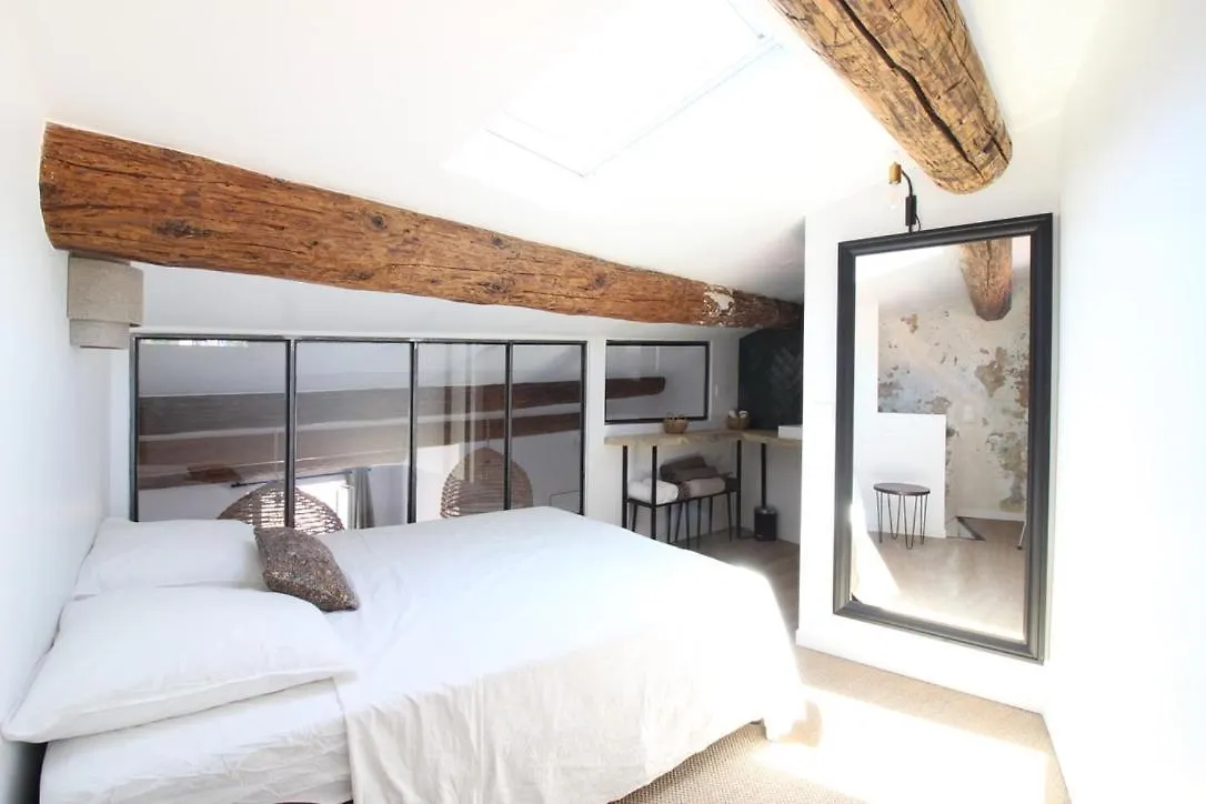Eva - Charmant - Centre Cassis - Wifi France